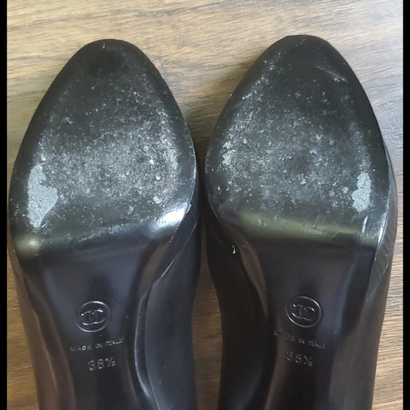 Chanel black pumps - Picture 9 of 12